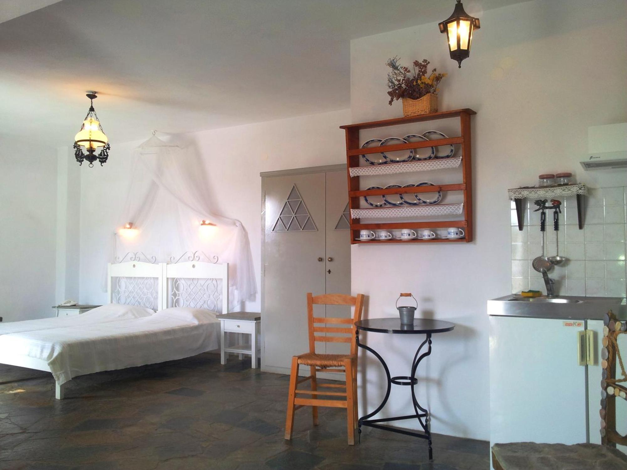 Ostria Studios Platis Gialos  Oda fotoğraf